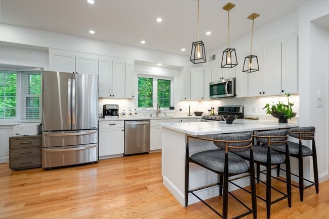 16 Border Rd, House other with 3 bedrooms, 3 bathrooms and 6 parking in Reading MA | Image 14