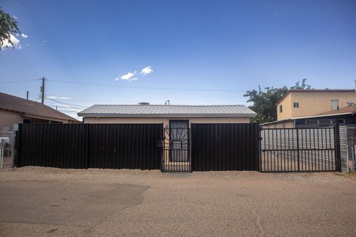 3201 Gonzales Rd, Albuquerque, NM, 87105-2643 | Card Image