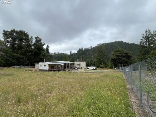 90100 Lake Creek Mountain Rd, Deadwood, OR, 97430-9721 | Card Image