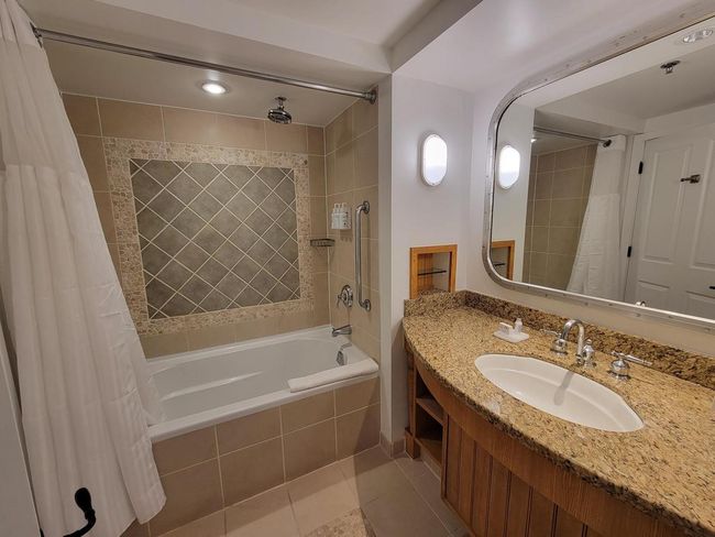 1001 - 2400 E Geneva St, Condo with 1 bedrooms, 1 bathrooms and null parking in DELAVAN WI | Image 8