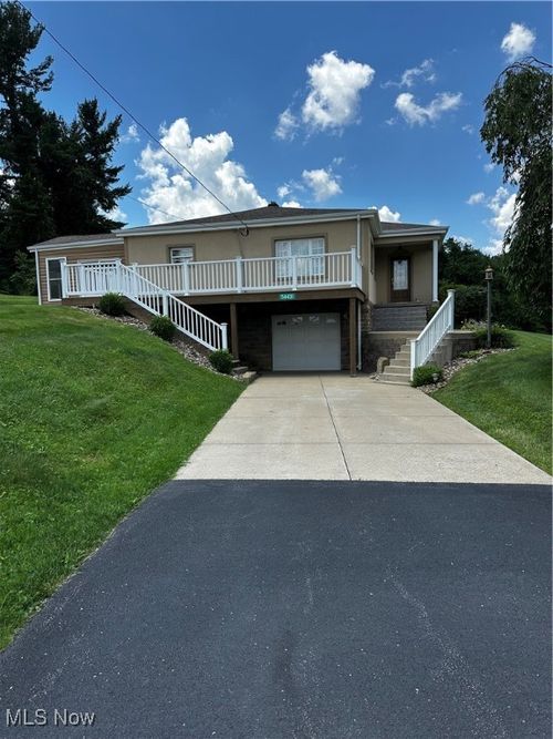 54431 Maple Ln, Martins Ferry, OH, 43935-1115 | Card Image