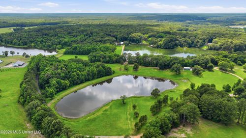 683 Cedar Hill Rd, Flora, MS, 39071-9325 | Card Image