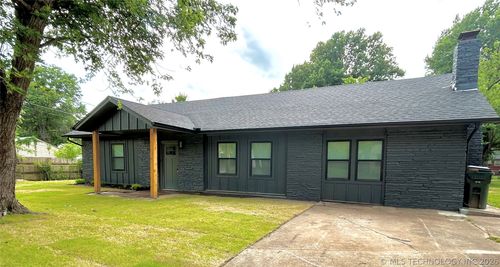 1305 Dorothy Ave, Claremore, OK, 74017-4404 | Card Image