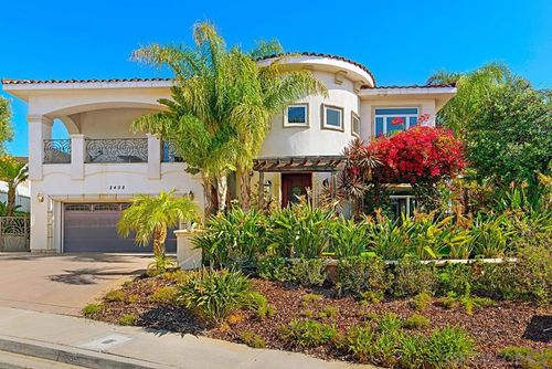 2498 Pinewood St, Del Mar, CA, 92014 | Card Image
