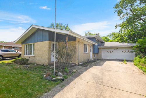 16412 George Dr, Oak Forest, IL, 60452-4210 | Card Image