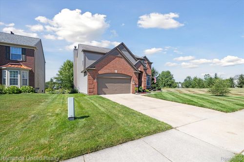 1282 Callaway Ct, Howell, MI, 48843-5202 | Card Image