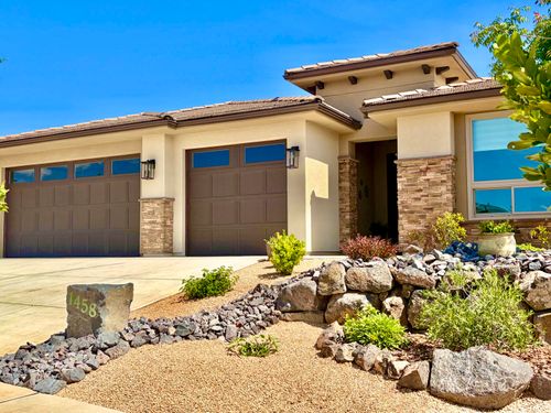 1458 N Highland Pkwy, Washington, UT, 84780-3704 | Card Image