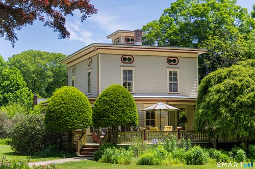 18 Church St, Redding, CT, 06896-3103 | Card Image