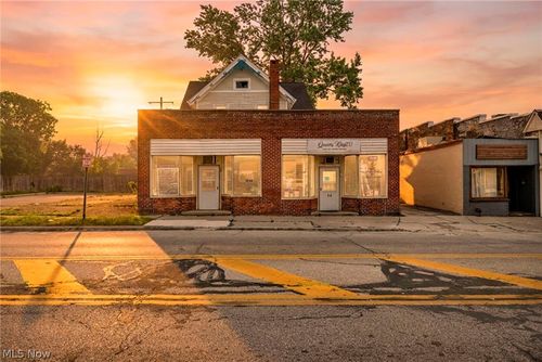 16 Columbus St, Bedford, OH, 44146-2819 | Card Image