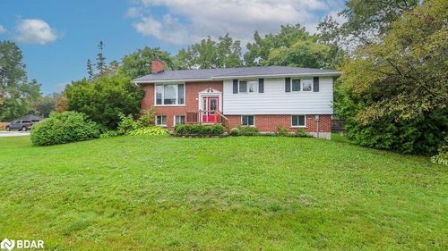 {{alt}} | Card Image