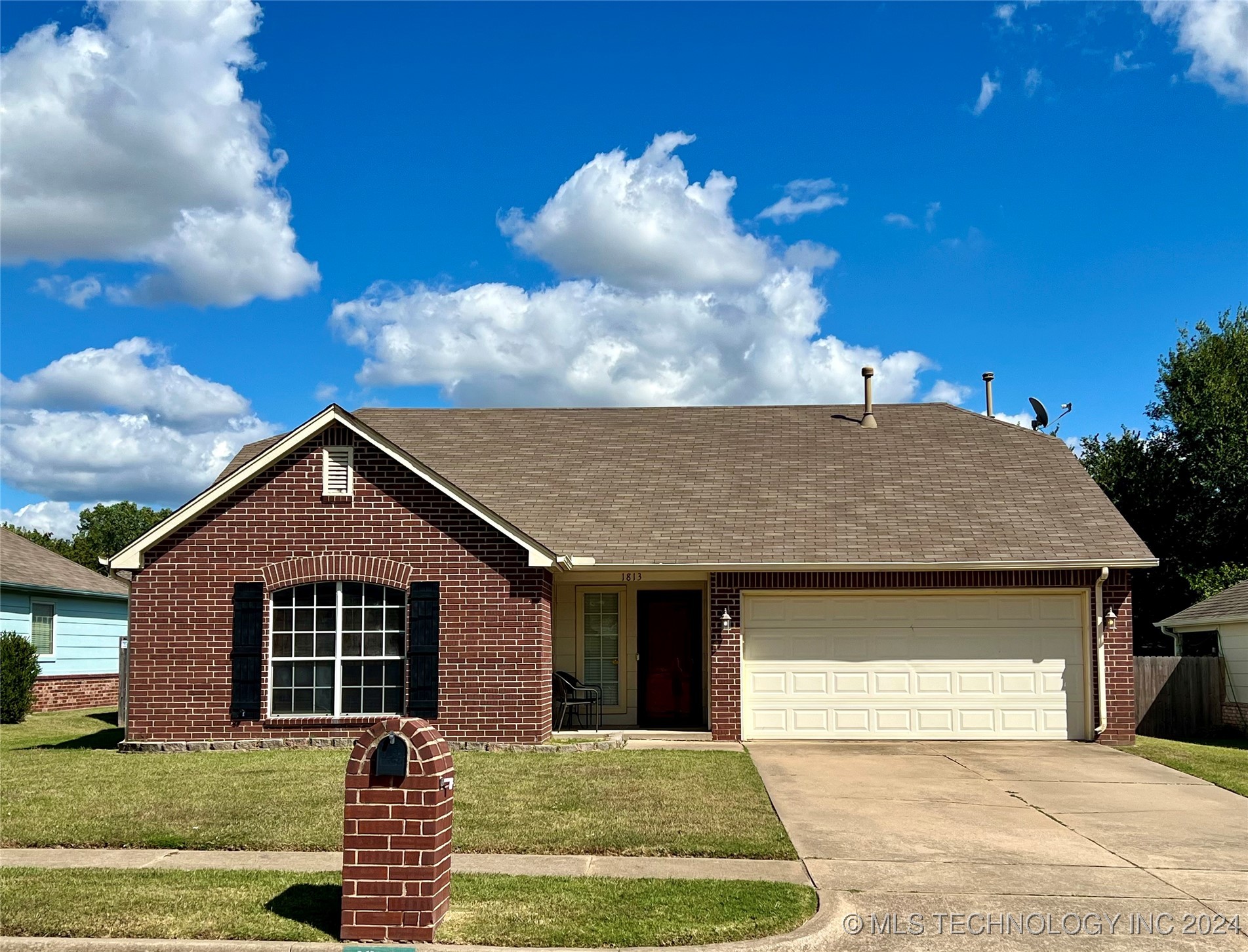 Maple Ave, Broken Arrow, OK 74012