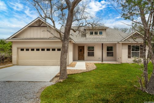 153 Spotted Horse, Bandera, TX, 78003-4329 | Card Image