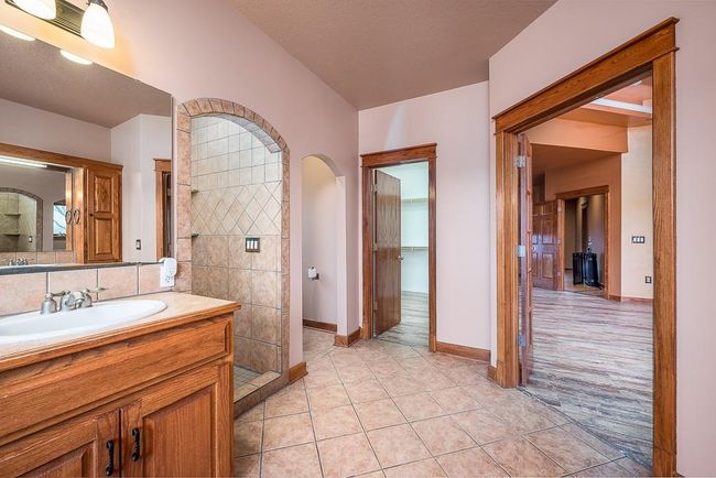 1605 Washington St, House other with 6 bedrooms, 5 bathrooms and null parking in Tonganoxie KS | Image 20