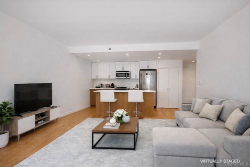 apt-2b-112-02 Northern Blvd, Corona, NY, 11368-1693 | Card Image