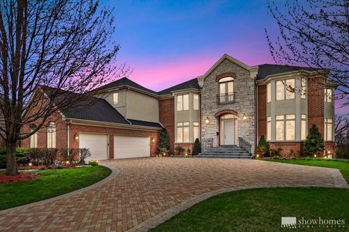 3507 Bradley Ct, Highland Park, IL, 60035-5917 | Card Image