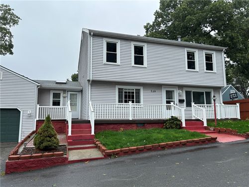 239 Summer St, Cranston, RI, 02910-5736 | Card Image