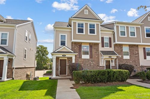 3211 Johanna Ware W, Wixom, MI, 48393-4315 | Card Image