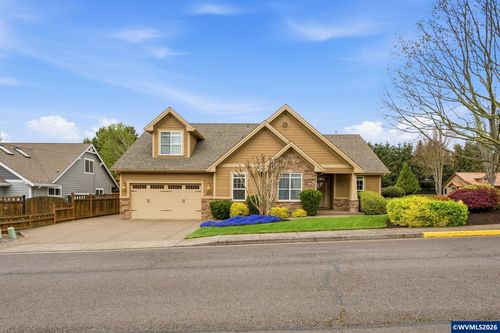 610 Nw Reed Ln, Dallas, OR, 97338-1396 | Card Image