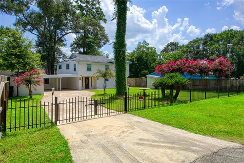 118 Waterwood Dr, Huffman, TX, 77336-4236 | Card Image