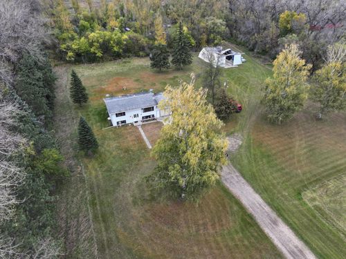 10831 1st St Se, Cooperstown, ND, 58425-9126 | Card Image