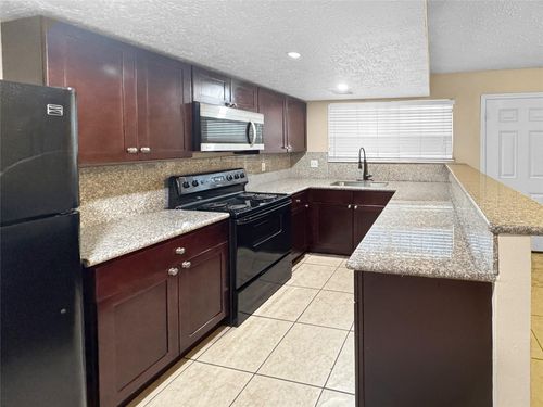7353 Chasewood Dr, Missouri City, TX, 77489-2515 | Card Image