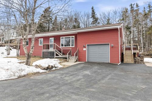 17 Sprucewood Ave, Timberlea, NS, B3T1C1 | Card Image