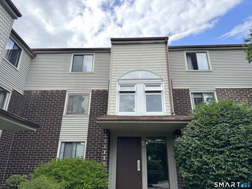 j221-7 Padanaram Rd, Danbury, CT, 06811-5721 | Card Image