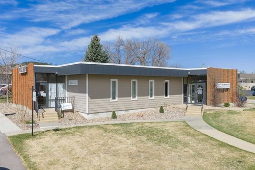 2001 7th Street, rapid city, SD, 57701 | Card Image