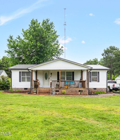 618 Puckett St, Stovall, NC, 27582-9601 | Card Image