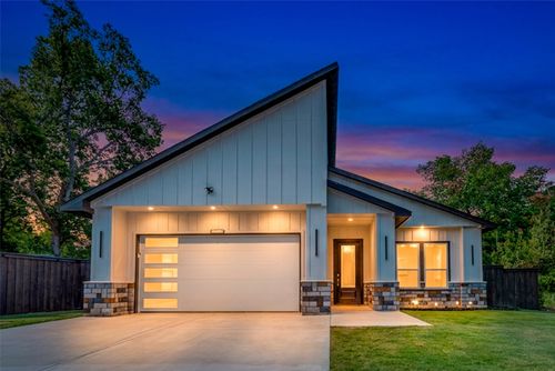 2017 Hemphill St, Greenville, TX, 75401 | Card Image