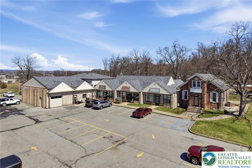 1657 Hausman Rd, Allentown, PA, 18104-9257 | Card Image