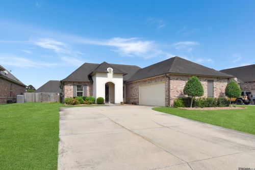 16410 Winborne Blvd, Prairieville, LA, 70769-5874 | Card Image