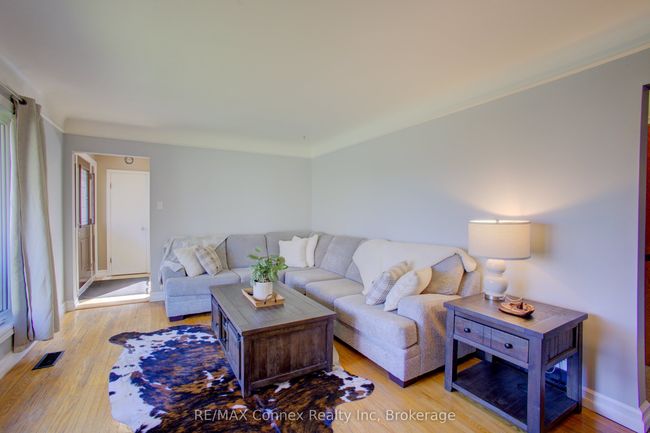 20 Laverne Ave, House other with 4 bedrooms, 2 bathrooms and 5 parking in Guelph ON | Image 13