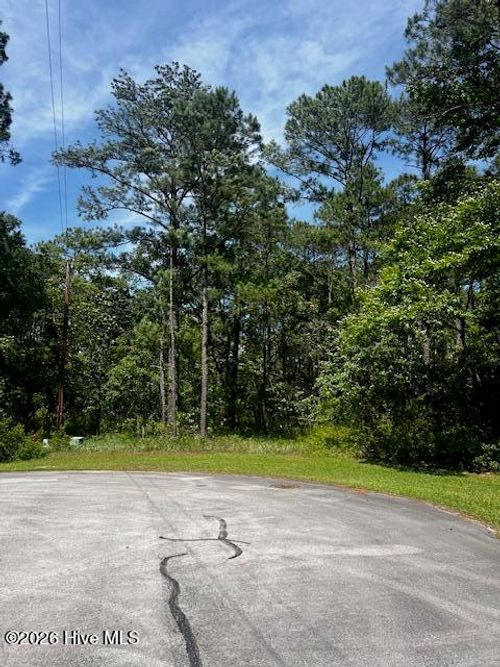 712 Swashbuckle Ct, New Bern, NC, 28560-9763 | Card Image