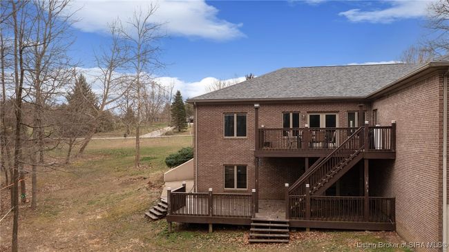 5834 E Bear Creek Rd, Home with 4 bedrooms, 3 bathrooms and null parking in Pekin IN | Image 5
