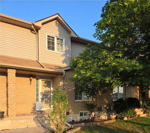 2-12 Whitedeer Road, Stoney Creek, ON, L8J3T4 | Card Image