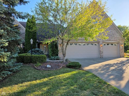 8099 David Ct, Avon, IN, 46123-7306 | Card Image