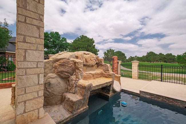 Pool | Image 74