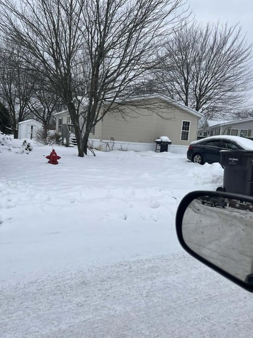 559 Triann Dr Se, Grand Rapids, MI, 49548-6825 | Card Image