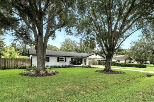2223 Sunny View Dr, OVIEDO, FL, 32765-8059 | Card Image