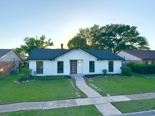 1905 Edna Smith Dr, Garland, TX, 75040-4635 | Card Image