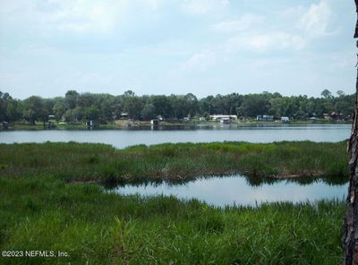 884 Lakeshore Terrace, Home with 0 bedrooms, 0 bathrooms and null parking in Interlachen FL | Image 2