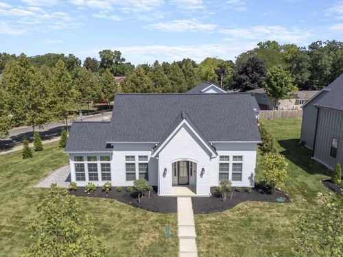 1984 Ridgeview Rd, Columbus, OH, 43221-2807 | Card Image