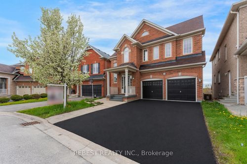22 Birch Tree Trail, Brampton, ON, L6P3M8 | Card Image