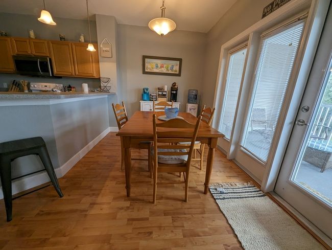 E203 - 245 E 3rd Ave, Condo with 2 bedrooms, 2 bathrooms and null parking in Horseshoe Beach FL | Image 8