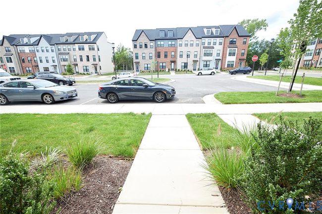 View of yard | Image 6