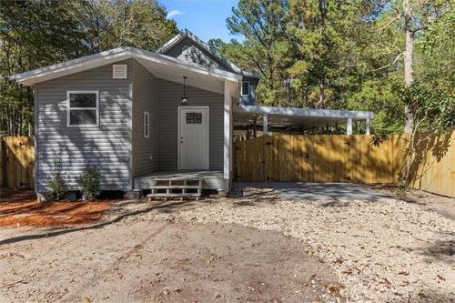 22257 Strain Rd, Mandeville, LA, 70471-7865 | Card Image