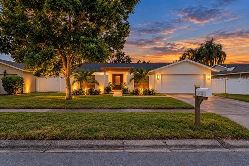 2456 Timbercrest Cir W, CLEARWATER, FL, 33763-1626 | Card Image