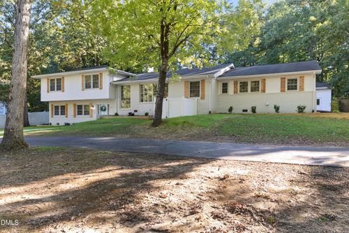 509 Valley Rd, Sanford, NC, 27330-7266 | Card Image