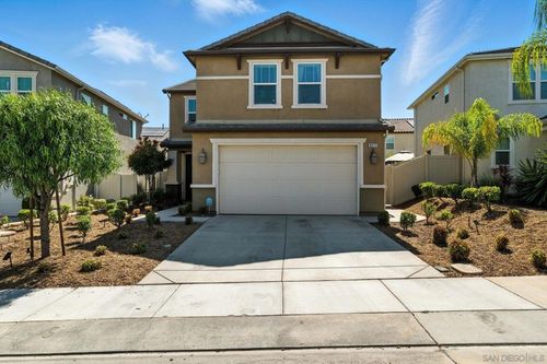 8672 Camden Dr, Santee, CA, 92071-3922 | Card Image